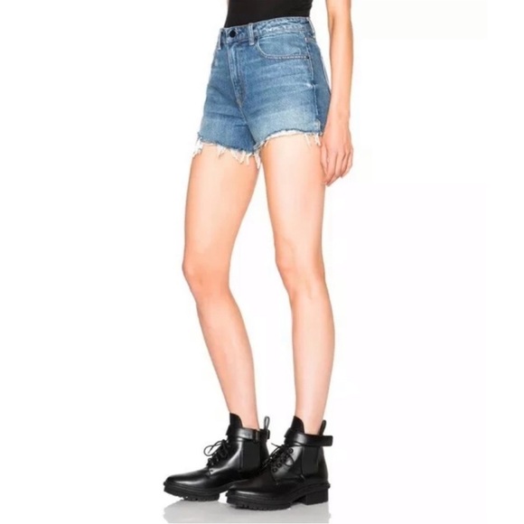 Alexander Wang denim bite in Bleach Blue shorts Sz 28 - Picture 3 of 14